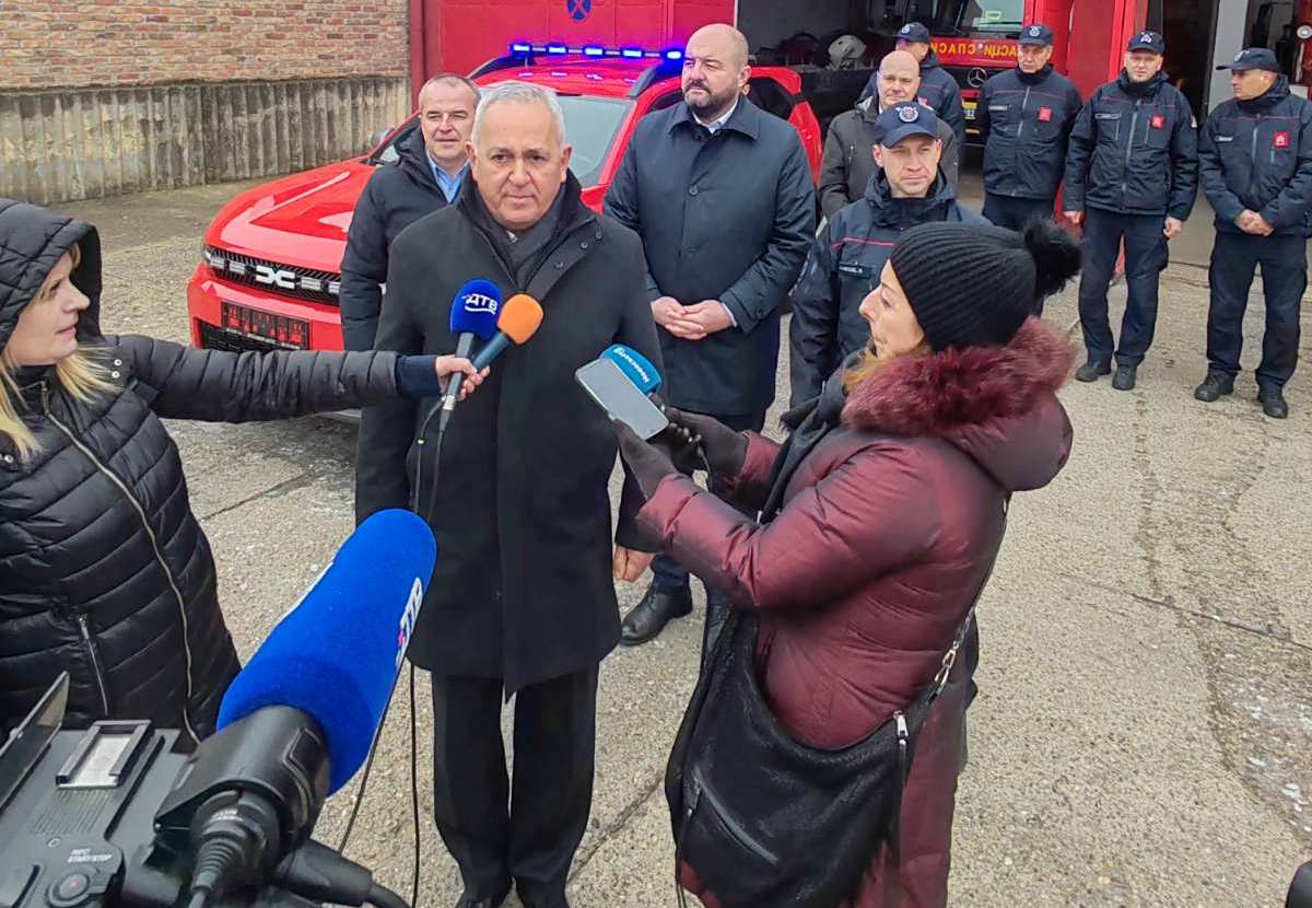 Уручено теренско возило припадницима ватрогасно-спасилачке бригаде