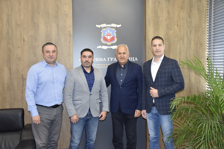 Делегација Јужнобачког управног округа у посети Грачаници